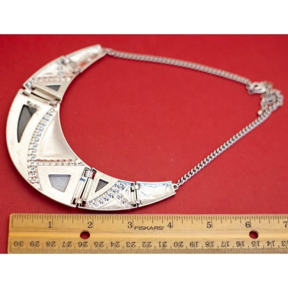 18 inch, Vintage Silver Tone Geometric Stylish Medieval Bib Necklace - F44 - Picture 3 of 3